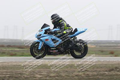 media/Nov-30-2025-TrackDaz (Sun) [[d8b22663df]]/B Group/Session 5 (Wheelie Bump)/